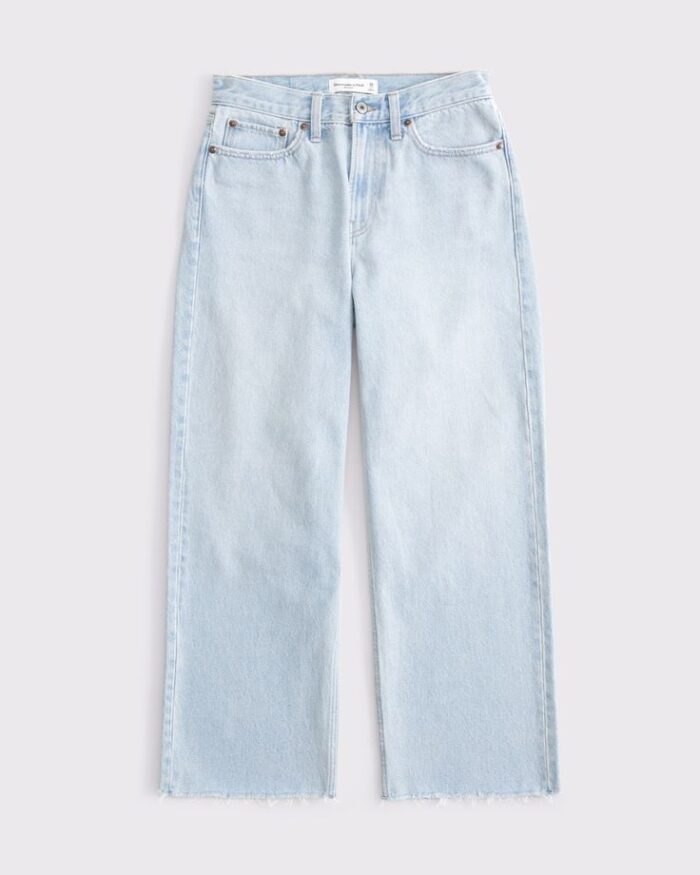 Women's Mid Rise Cropped Slouchy Jean